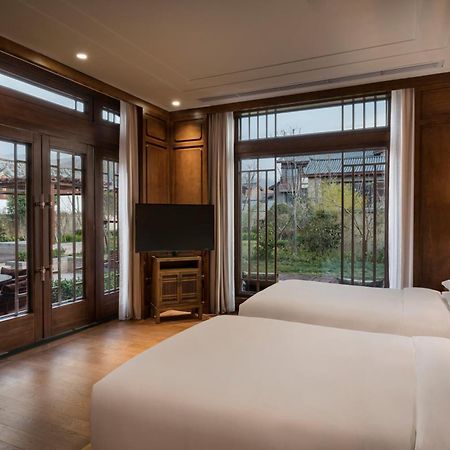 Jinmao Purelax Lijiang, The Unbound Collection By Hyatt Hotel Lijiang  Exterior photo