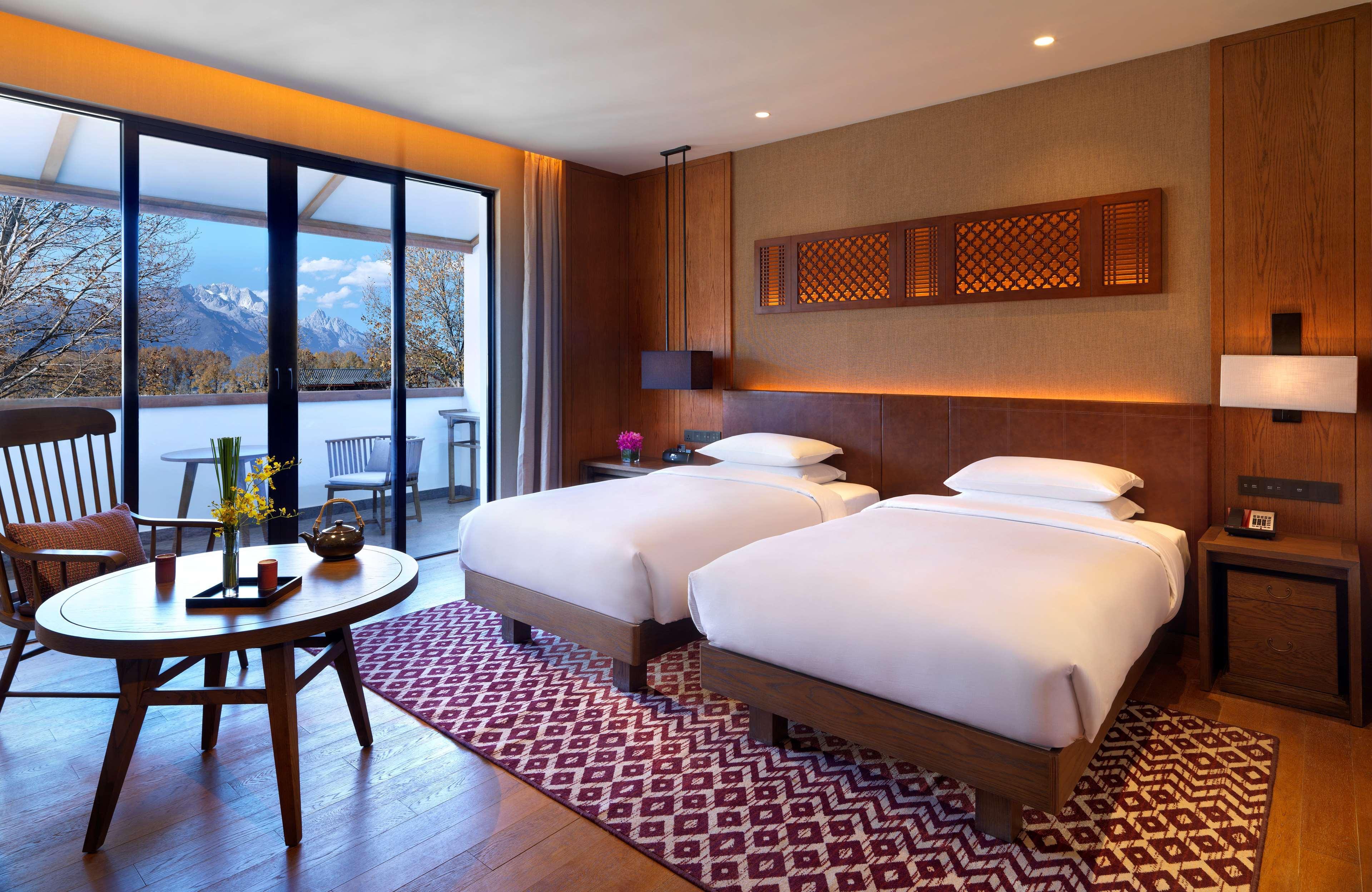 Jinmao Purelax Lijiang, The Unbound Collection By Hyatt Hotel Lijiang  Exterior photo