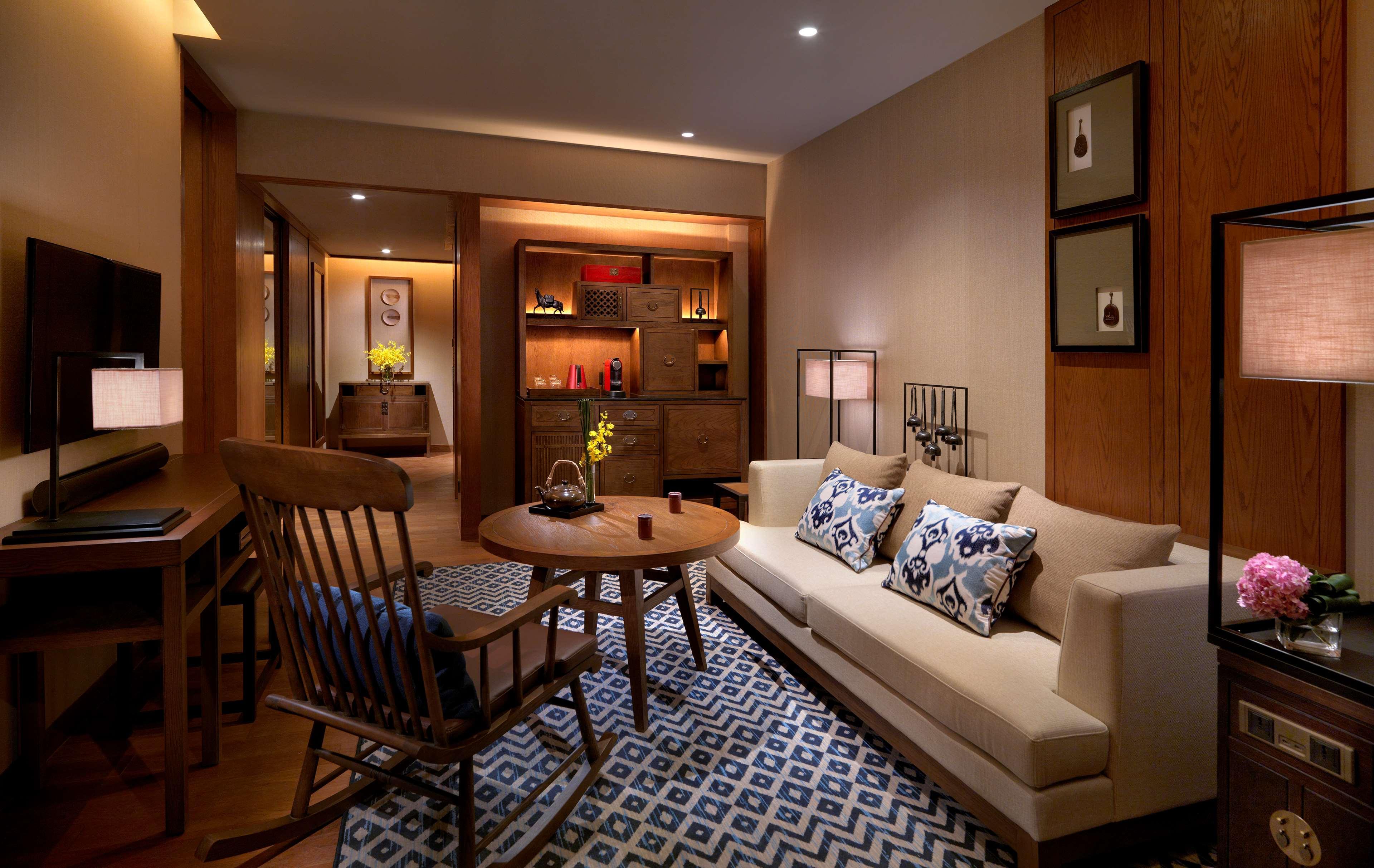 Jinmao Purelax Lijiang, The Unbound Collection By Hyatt Hotel Lijiang  Exterior photo