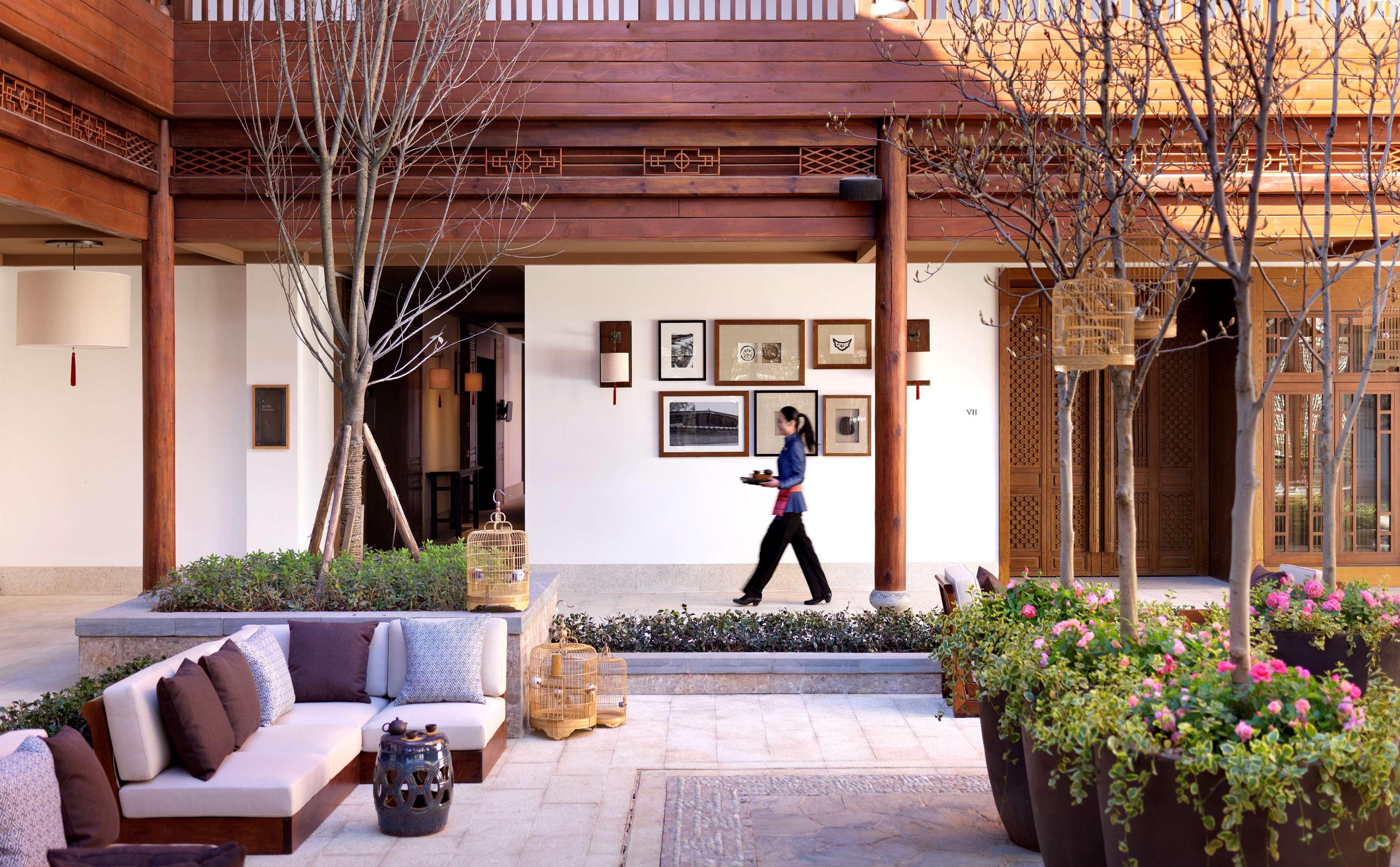 Jinmao Purelax Lijiang, The Unbound Collection By Hyatt Hotel Lijiang  Exterior photo