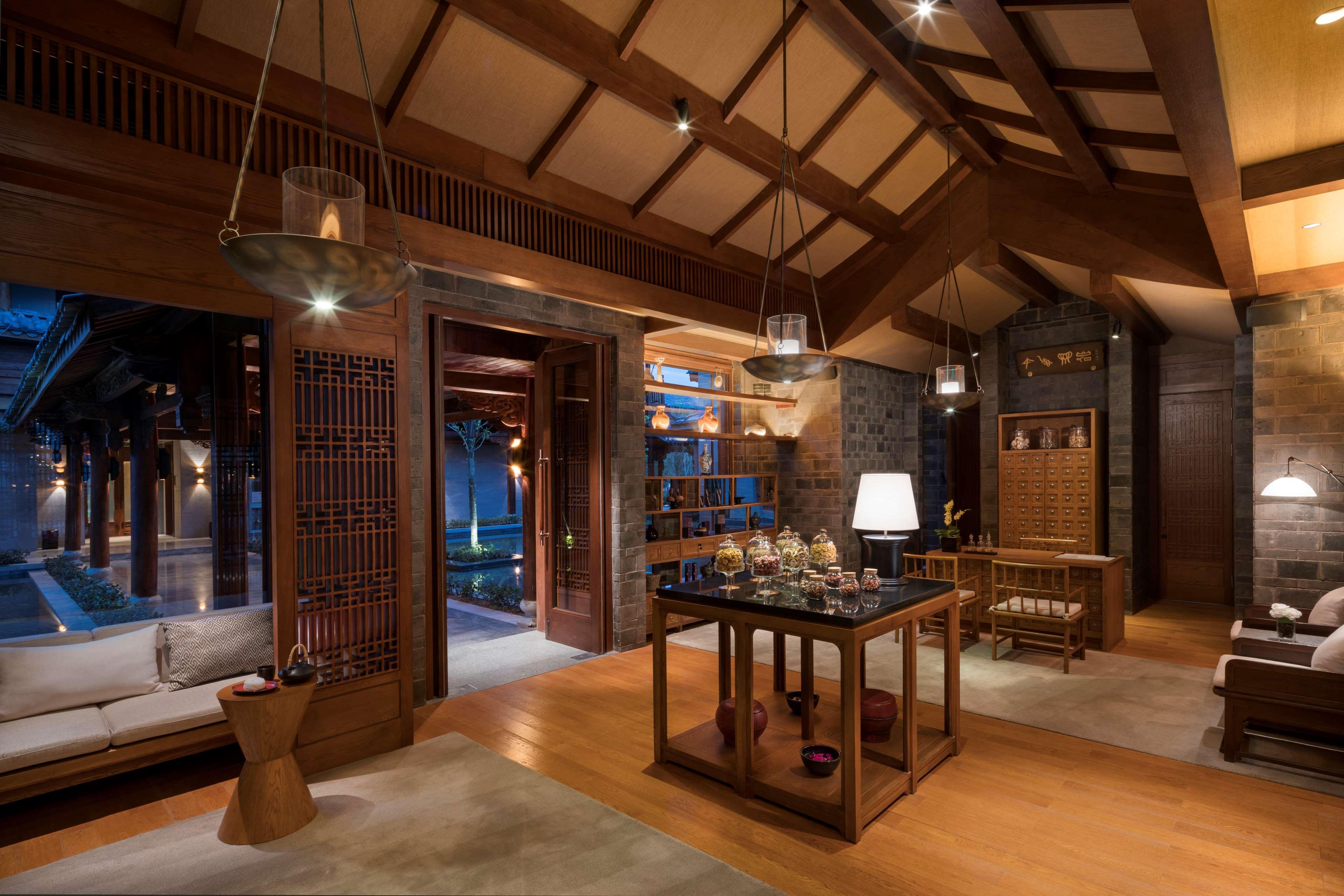 Jinmao Purelax Lijiang, The Unbound Collection By Hyatt Hotel Lijiang  Exterior photo