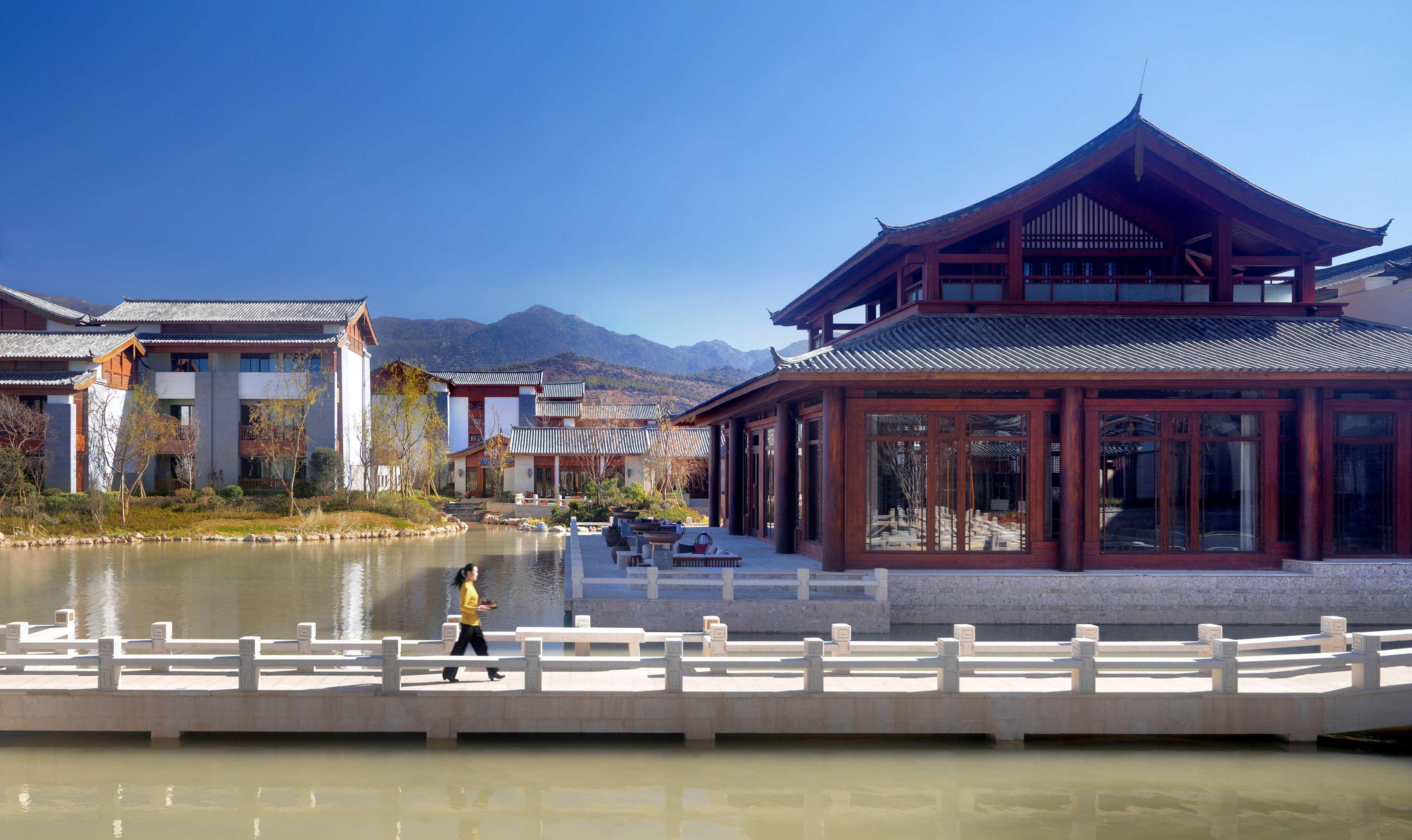 Jinmao Purelax Lijiang, The Unbound Collection By Hyatt Hotel Lijiang  Exterior photo